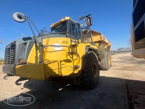 Used Komatsu Dump Truck